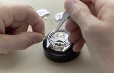 宝玑用表测量石英表